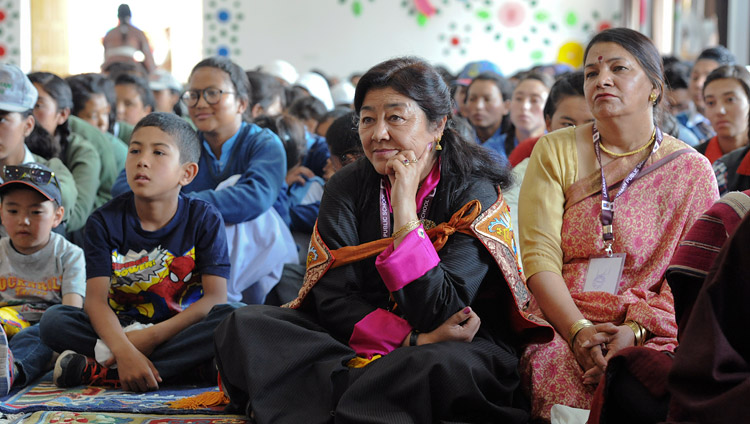 Teachers accompanying their students listening to His Holiness the Dalai Lama at Ladakh Public School in Leh, Ladakh, J&K, India on July 8, 2017. Photo by Lobsang Tsering/OHHDL Teachers accompanying their students listening to His Holiness the Dalai Lama at Ladakh Public School in Leh, Ladakh, J&K, India on July 8, 2017. Photo by Lobsang Tsering/OHHDL