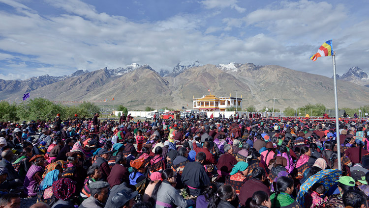 A view of the teaching ground during His Holiness the Dalai Lama's teaching in Padum, Zanskar, J&K, India on July 18, 2017. Photo by Lobsang Tsering/OHHDL A view of the teaching ground during His Holiness the Dalai Lama's teaching in Padum, Zanskar, J&K, India on July 18, 2017. Photo by Lobsang Tsering/OHHDL