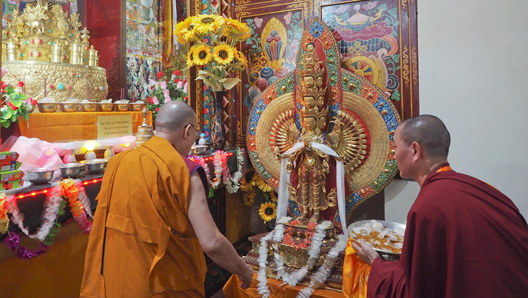 His Holiness the Dalai Lama paying his respects in the Drepung Lachi Monastery Temple in Mundgod, Karnataka, India on December 11, 2017. Photo by Jeremy Russell His Holiness the Dalai Lama paying his respects in the Drepung Lachi Monastery Temple in Mundgod, Karnataka, India on December 11, 2017. Photo by Jeremy Russell