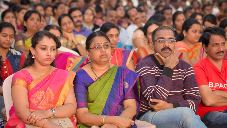 Members of the audience listening to His Holiness the Dalai Lama speaking at Seshadripuram Group of Institutions Silver Jubilee in Bengaluru, Karnataka, India on December 24, 2017. Photo by Lobsang Tsering Members of the audience listening to His Holiness the Dalai Lama speaking at Seshadripuram Group of Institutions Silver Jubilee in Bengaluru, Karnataka, India on December 24, 2017. Photo by Lobsang Tsering