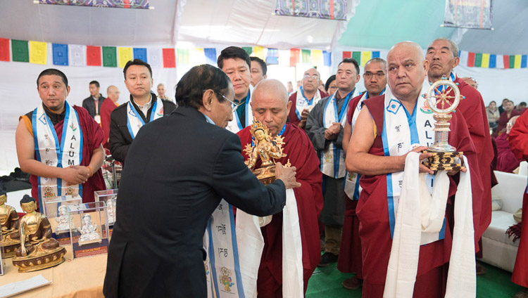 Institute alumni offering symbols of gratitude to retired teachers during the Central Institute of Higher Tibetan Studies' Golden Jubilee celebration in Sarnath, Varanasi, India on January 1, 2018. Photo by Tenzin Phuntsok Institute alumni offering symbols of gratitude to retired teachers during the Central Institute of Higher Tibetan Studies' Golden Jubilee celebration in Sarnath, Varanasi, India on January 1, 2018. Photo by Tenzin Phuntsok
