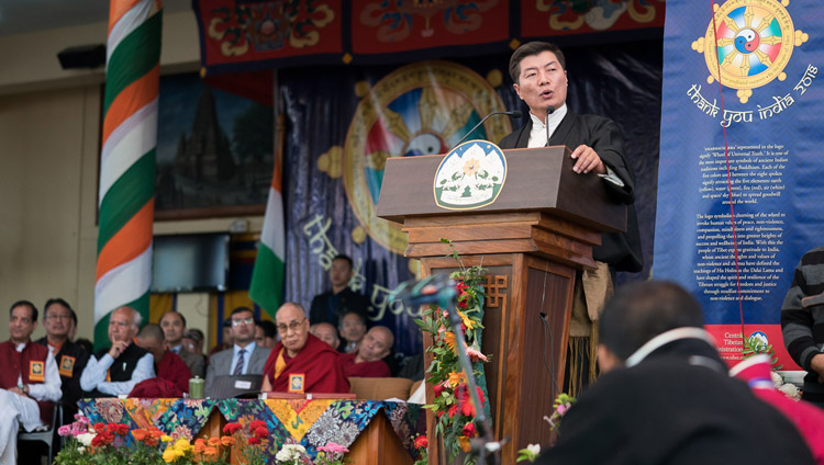 Sikyong Dr Lobsang Sangay addressing the gathering during the Thank You India celebration at the Main Tibetan Temple in Dharamsala, HP, India on March 31, 2018. Photo by Tenzin Choejor Sikyong Dr Lobsang Sangay addressing the gathering during the Thank You India celebration at the Main Tibetan Temple in Dharamsala, HP, India on March 31, 2018. Photo by Tenzin Choejor