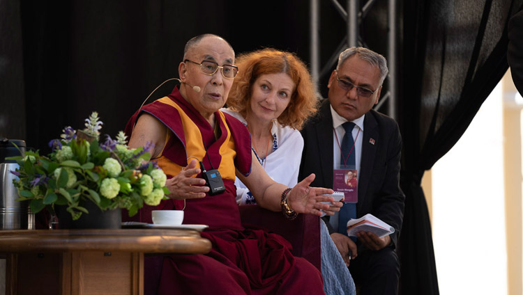 His Holiness the Dalai Lama speaking at the University of Vilnius in Vilnius, Lithuania on June 13, 2018. Photo by Tenzin Choejor His Holiness the Dalai Lama speaking at the University of Vilnius in Vilnius, Lithuania on June 13, 2018. Photo by Tenzin Choejor