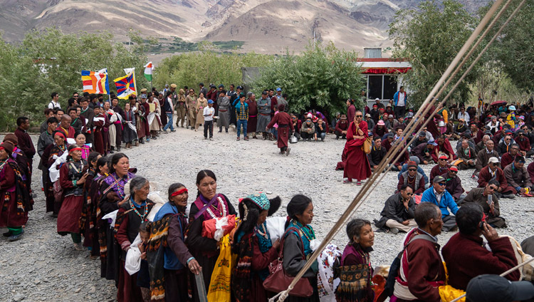 Residents of Zanskar lined up with offerings during the Long-Life Offering ceremony for His Holiness the Dalai Lama in Padum, Zanskar, J&K, India on July 23, 2018. Photo by Tenzin Choejor Residents of Zanskar lined up with offerings during the Long-Life Offering ceremony for His Holiness the Dalai Lama in Padum, Zanskar, J&K, India on July 23, 2018. Photo by Tenzin Choejor