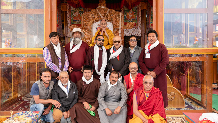 Representatives from the local communities posing for a group photo with His Holiness the Dalai Lama in Padum, Zanskar, J&K, India on July 23, 2018. Photo by Tenzin Choejor Representatives from the local communities posing for a group photo with His Holiness the Dalai Lama in Padum, Zanskar, J&K, India on July 23, 2018. Photo by Tenzin Choejor