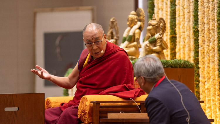 His Holiness the Dalai Lama explaining a point in Tibetan to his English language interpreter during his talk on 'Indian Wisdom and the Modern World' in Bengaluru, Karnataka, India on August 12, 2018. Photo by Tenzin Choejor His Holiness the Dalai Lama explaining a point in Tibetan to his English language interpreter during his talk on 'Indian Wisdom and the Modern World' in Bengaluru, Karnataka, India on August 12, 2018. Photo by Tenzin Choejor