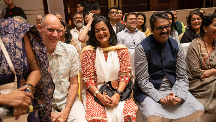 Members of the audience reacting with laughter to comments by His Holiness the Dalai Lama during his talk in Bengaluru, Karnataka, India on August 12, 2018. Photo by Tenzin Choejor Members of the audience reacting with laughter to comments by His Holiness the Dalai Lama during his talk in Bengaluru, Karnataka, India on August 12, 2018. Photo by Tenzin Choejor