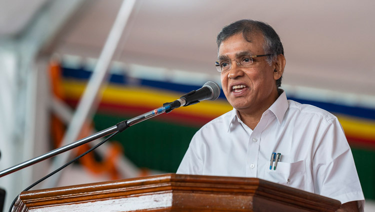 Vice-Chancellor of the University of Bangalore, Prof KR Venugopal speaking at the Dalai Lama Institute of Higher Education in Sheshagrihalli, Karnataka, India on August 13, 2018. Photo by Tenzin Choejor Vice-Chancellor of the University of Bangalore, Prof KR Venugopal speaking at the Dalai Lama Institute of Higher Education in Sheshagrihalli, Karnataka, India on August 13, 2018. Photo by Tenzin Choejor