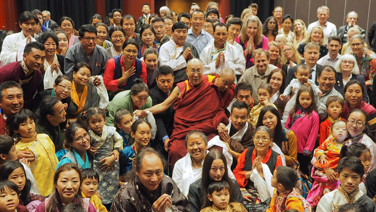 His Holiness the Dalai Lama posing for a group photos with members of the Tibetan community and Tibet support groups after their meeting in Malmö, Sweden on September 13, 2018. Photo by Jeremy Russell His Holiness the Dalai Lama posing for a group photos with members of the Tibetan community and Tibet support groups after their meeting in Malmö, Sweden on September 13, 2018. Photo by Jeremy Russell