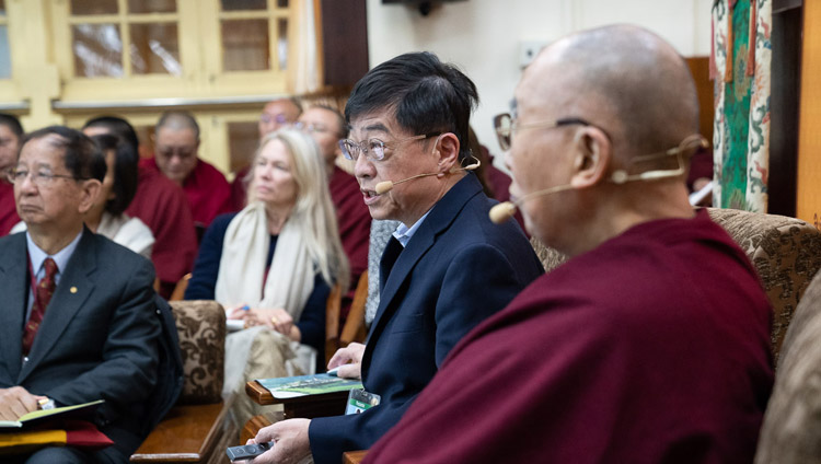 Dr Ting-Kuo Lee speaking about superconductivity during his presentation on the second day of the Dialogue between His Holiness the Dalai Lama and Chinese Scientists on Quantum Effects at the Main Tibetan Temple in Dharamsala, HP, India on November 2, 2018. Photo by Ven Tenzin Jamphel Dr Ting-Kuo Lee speaking about superconductivity during his presentation on the second day of the Dialogue between His Holiness the Dalai Lama and Chinese Scientists on Quantum Effects at the Main Tibetan Temple in Dharamsala, HP, India on November 2, 2018. Photo by Ven Tenzin Jamphel