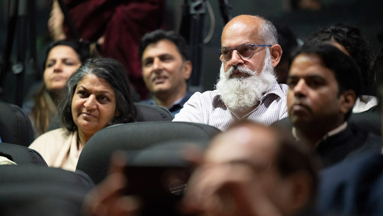 Members of the audience listening to His Holiness the Dalai Lama at 1st Yuvraj Krishan Memorial Lecture at Siri Fort Auditorium in New Delhi, India on December 8, 2018. Photo by Lobsang Tsering Members of the audience listening to His Holiness the Dalai Lama at 1st Yuvraj Krishan Memorial Lecture at Siri Fort Auditorium in New Delhi, India on December 8, 2018. Photo by Lobsang Tsering