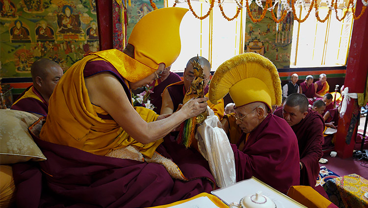Abbot Lobsang Samten presenting traditional offerings during a Long Life Offering for His Holiness the Dalai Lama during his visit to Ön Ngari Monastery in Manali, HP, India on August 23, 2019. Photo by Ven Tenzin Jamphel Abbot Lobsang Samten presenting traditional offerings during a Long Life Offering for His Holiness the Dalai Lama during his visit to Ön Ngari Monastery in Manali, HP, India on August 23, 2019. Photo by Ven Tenzin Jamphel