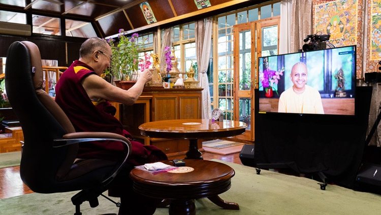 His Holiness the Dalai Lama greeting Gaur Gopal Das at the start of their conversation by video link from his residence in Dharamsala, HP, India on July 14, 2020. Photo by Ven Tenzin Jamphel His Holiness the Dalai Lama greeting Gaur Gopal Das at the start of their conversation by video link from his residence in Dharamsala, HP, India on July 14, 2020. Photo by Ven Tenzin Jamphel