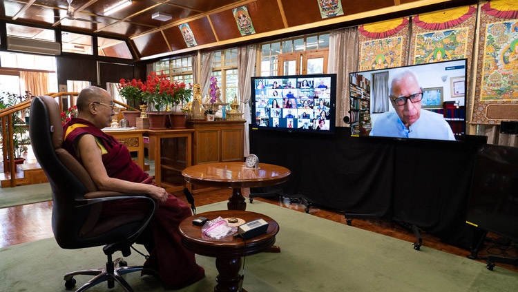 Mr NN Vohra, President of the India International Centre (IIC) delivering his opening remarks as His Holiness the Dalai Lama watches by video link from his residence in Dharamsala, HP, India on October 26, 2020. Photo by Ven Tenzin Jamphel Mr NN Vohra, President of the India International Centre (IIC) delivering his opening remarks as His Holiness the Dalai Lama watches by video link from his residence in Dharamsala, HP, India on October 26, 2020. Photo by Ven Tenzin Jamphel