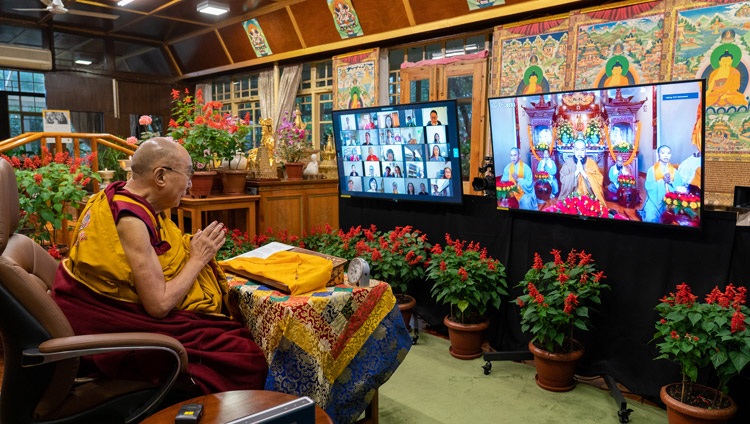 Monks and nuns from Quan Am Cac Temple, Vietnam chanting the ‘Heart Sutra’ in Vietnamese at the start of His Holiness the Dalai Lama's online teaching from his residence in Dharamsala, HP, India on September 8, 2021. Photo by Ven Tenzin Jamphel Monks and nuns from Quan Am Cac Temple, Vietnam chanting the ‘Heart Sutra’ in Vietnamese at the start of His Holiness the Dalai Lama's online teaching from his residence in Dharamsala, HP, India on September 8, 2021. Photo by Ven Tenzin Jamphel