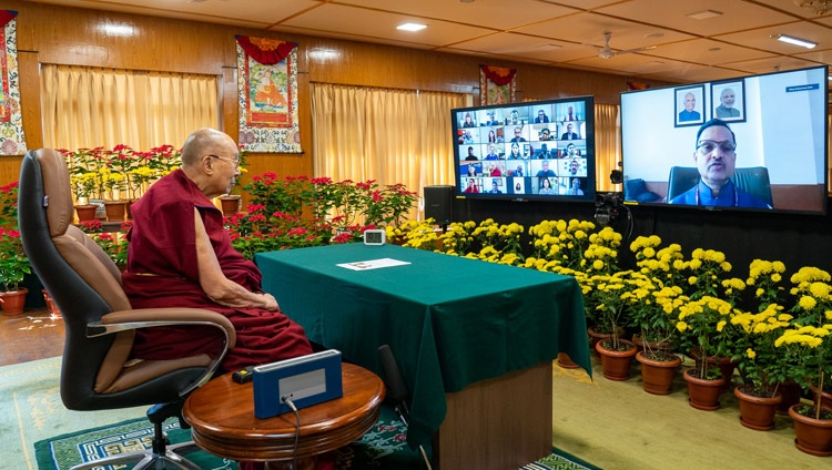 Maj. Gen. Manoj Kumar Bindal, Executive Director of the National Institute of Disaster Management, India, welcoming His Holiness the Dalai Lama at the start of the online program on Compassion and Love on November 17, 2021. Photo by Ven Tenzin Jamphel Maj. Gen. Manoj Kumar Bindal, Executive Director of the National Institute of Disaster Management, India, welcoming His Holiness the Dalai Lama at the start of the online program on Compassion and Love on November 17, 2021. Photo by Ven Tenzin Jamphel