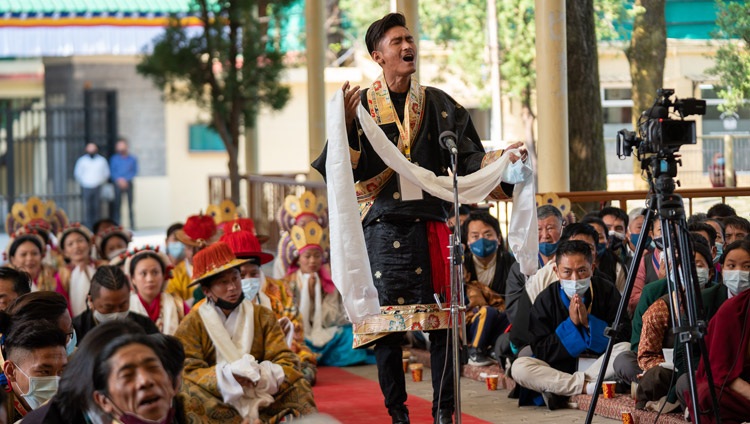 The lead singer of one of the opera troupes participating in the 25th Sho-tön Opera Festival performing for His Holiness the Dalai Lama in the courtyard of the Main Tibetan Temple in Dharamsala, HP, India on April 7, 2022. Photo by Tenzin Choejor The lead singer of one of the opera troupes participating in the 25th Sho-tön Opera Festival performing for His Holiness the Dalai Lama in the courtyard of the Main Tibetan Temple in Dharamsala, HP, India on April 7, 2022. Photo by Tenzin Choejor