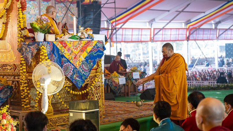 His Holiness the Dalai Lama performing preparatory rites to giving the permission of 21 Taras on the third day of teachings at the Kalachakra Teaching Ground in Bodhgaya, Bihar, India on December 31, 2022. Photo by Tenzin Choejor His Holiness the Dalai Lama performing preparatory rites to giving the permission of 21 Taras on the third day of teachings at the Kalachakra Teaching Ground in Bodhgaya, Bihar, India on December 31, 2022. Photo by Tenzin Choejor