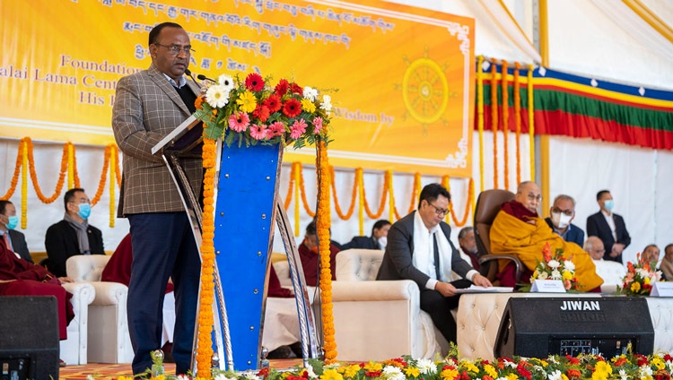 Kumar Sarvjeet, MLA for Bodhgaya and Minister of Agriculture in the Government of Bihar speaking on behalf of the Chief Minister, Nitish Kumar at the Foundation Stone Laying Ceremony of the Dalai Lama Centre for Tibetan & Indian Ancient Wisdom in Bodhgaya, Bihar, India on January 3, 2023. Photo by Tenzin Choejor Kumar Sarvjeet, MLA for Bodhgaya and Minister of Agriculture in the Government of Bihar speaking on behalf of the Chief Minister, Nitish Kumar at the Foundation Stone Laying Ceremony of the Dalai Lama Centre for Tibetan & Indian Ancient Wisdom in Bodhgaya, Bihar, India on January 3, 2023. Photo by Tenzin Choejor