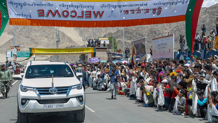 Members of the local community lining the streets to welcome His Holiness the Dalai Lama on his arrival in Leh, Ladakh, India on July 11, 2023. Photo by Tenzin Choejor Members of the local community lining the streets to welcome His Holiness the Dalai Lama on his arrival in Leh, Ladakh, India on July 11, 2023. Photo by Tenzin Choejor