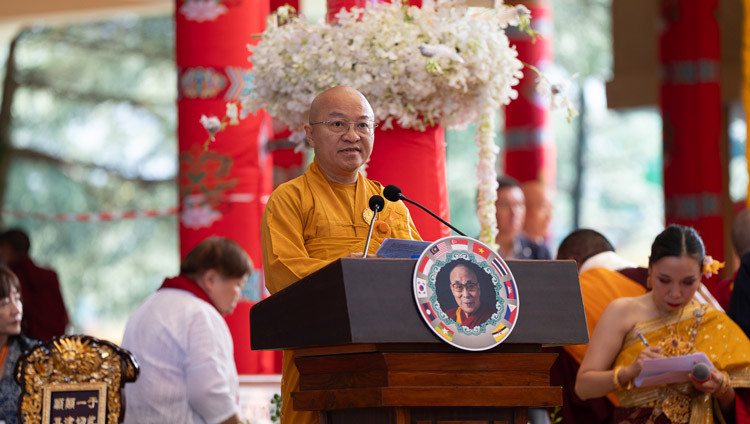 Most Venerable Thich Nhat Tu, Vice Head of the Executive Board of the Vietnam Buddhist Sangha; Deputy Chief Officer of Centre Committee, Vietnam, delivering the joint statement on behalf of all the participants in the Long Life Offering Ceremony and Cultural Performances at the Main Tibetan Temple courtyard in Dharamsala, HP, India on September 20, 2025. Photo by Tenzin Choejor