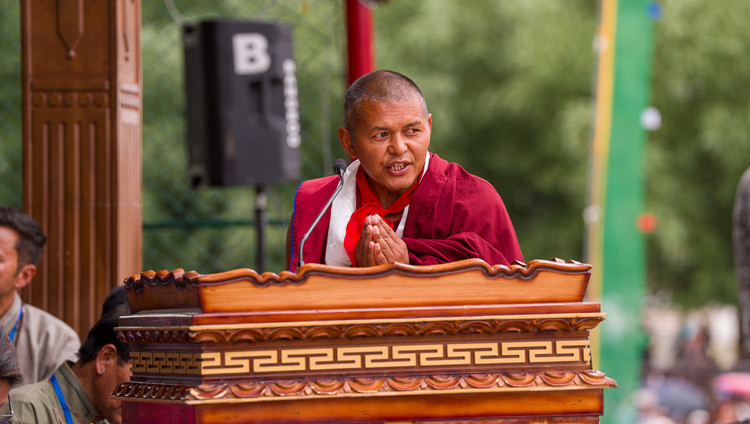Vice-President of the All Ladakh Gonpa Association, Geshé Lobsang Yashi, delivering the word of thanks at the conclusion of celebrations in honor of His Holiness the Dalai Lama's 91st birthday at the Shewatsel Teaching Ground in Leh, Ladakh, India on July 6, 2026. Photo by Tenzin Choejor