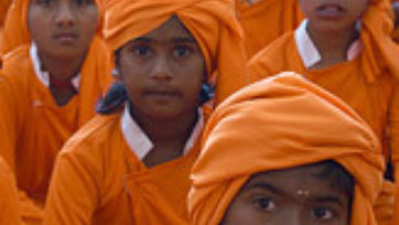 His Holiness the Dalai Lama Joins Swami Vivekananda Commemorations