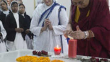 His Holiness the Dalai Lama Calls on the Missionaries of Charity