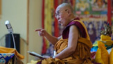 His Holiness the Dalai Lama Begins a Series of Teachings at Gyutö Tantric College