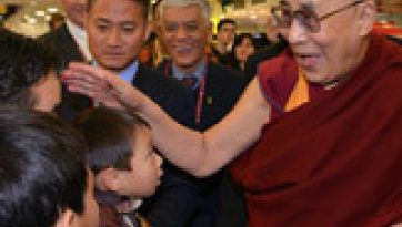 His Holiness the Dalai Lama Arrives in Australia