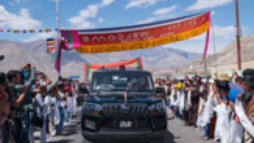 His Holiness the Dalai Lama Arrives in Ladakh