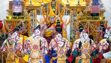 Offering of a Long-Life Ceremony to His Holiness the Dalai Lama