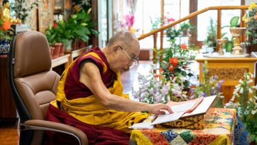 Lamp for the Path to Enlightenment—Second Day