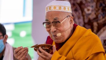 Meeting the Padum Muslim Community and Talking to Students