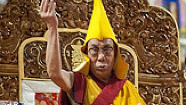 His Holiness Bestows Longevity Empowerment, Receives Long Life Offering and Meets President Barack Obama