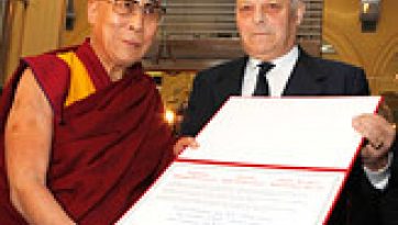 Bestowed a Minority Award, His Holiness the Dalai Lama Speaks About Secular Ethics in Bolzano