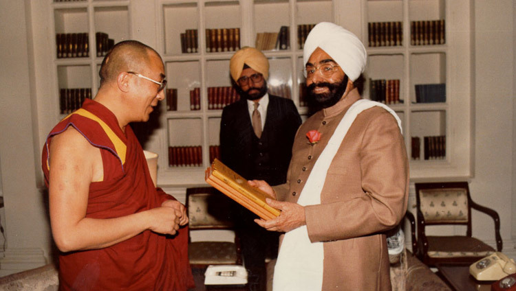 His Holiness the Dalai Lama with the President of India Giani Zail Singh in New Delhi, India on August 5, 1985. His Holiness the Dalai Lama with the President of India Giani Zail Singh in New Delhi, India on August 5, 1985.