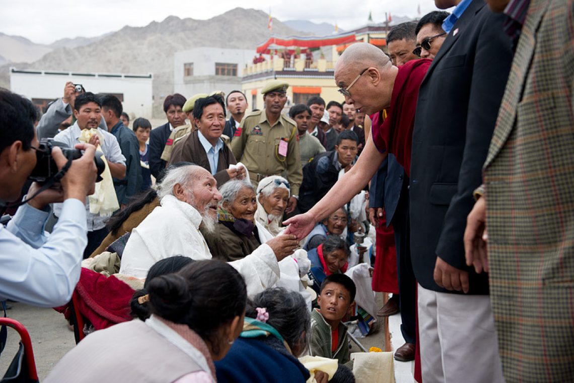 2010 09 13 3 Hh Consoles Audience Choglamsar