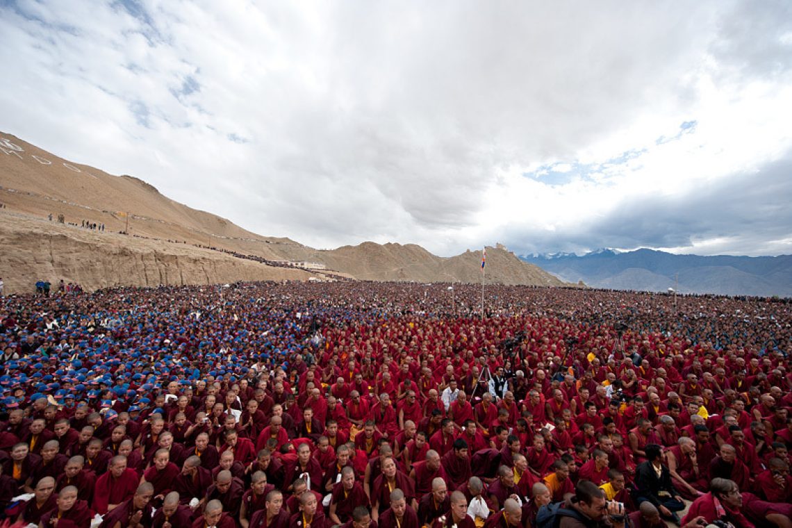2010 09 13 8 Crowd Gathered For Prayer Lamdon School Leh 25000 People Gathered