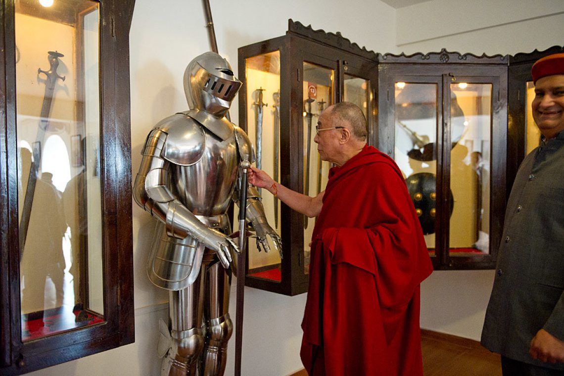 2011 04 06 Kangara 05 Dlo 5905