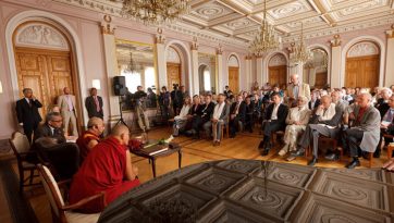 His Holiness the Dalai Lama Talks About Tibet